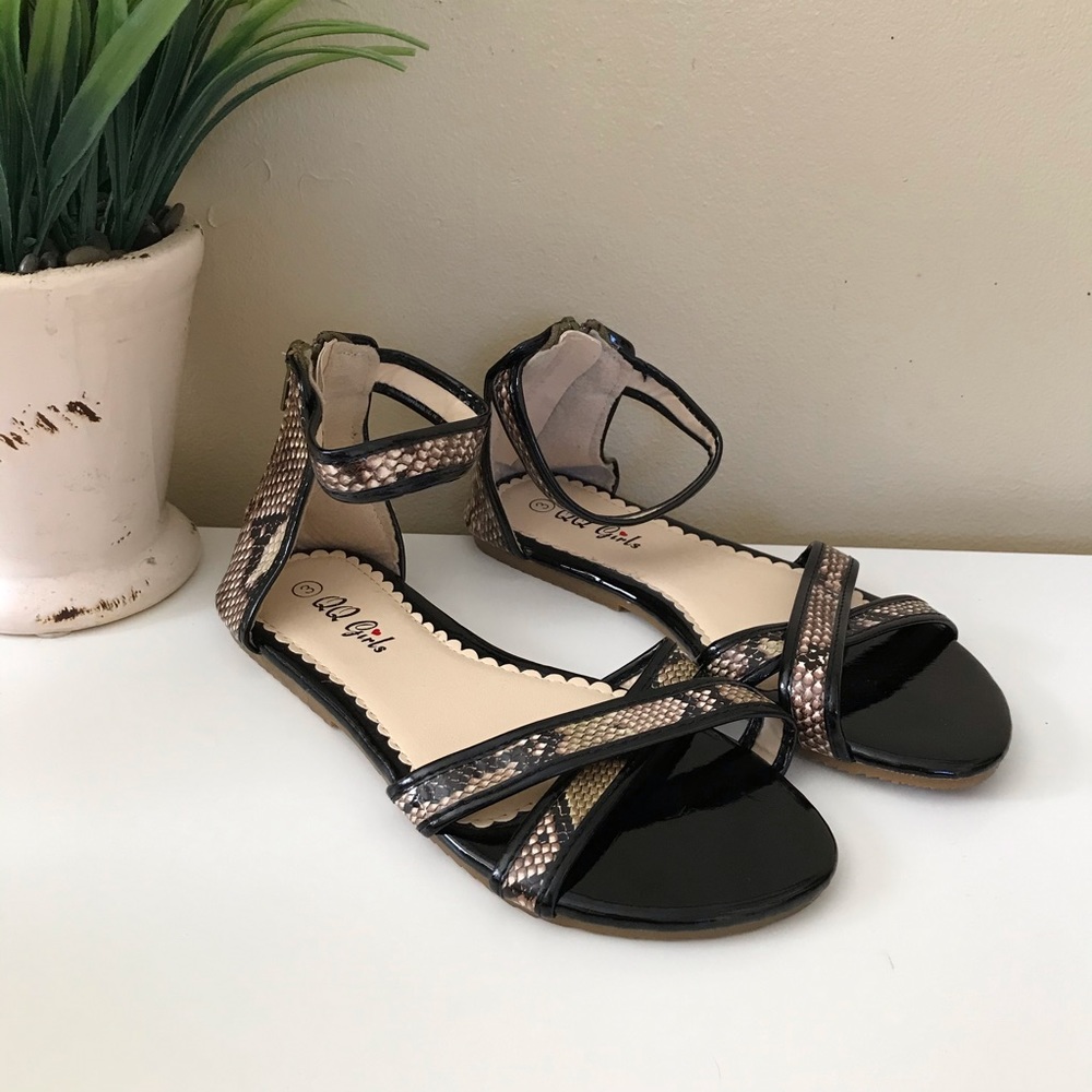 QQ girls sandals (3)